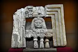 „The lady at the window“, eines der bekannten Elfenbeinkunstwerke aus Nimrud