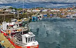 Hafen und Uferpromenade von Anstruther.