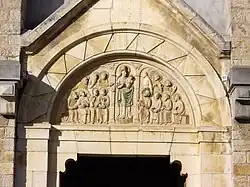 Tympanon des Eingangsportals