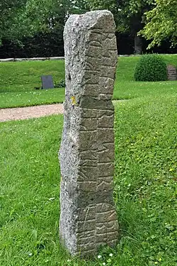 Runenstein 2 von Østermarie