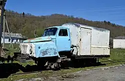 Eisenbahn-Draisine ГМД4 auf Basis eines GAZ-53