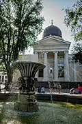 Maraslis Brunnen (1874) an der Verklärungskathedrale, Odessa[6]