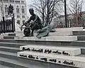 Statue von Attila József.