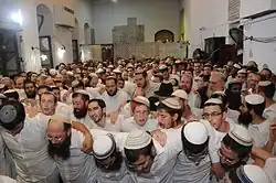 Zweite Runde am Abend von Simchat Tora im Haus von Abraham Isaak Kook