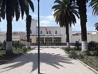 Mechra Bel Ksiri – Stadtverwaltung