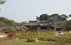 Dieses Bild zeigt die Frontansicht des Namgye-seowons.