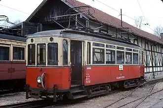 Triebwagen 26.105 (ex Rheinbahn-Tw 118) im Einsatz bei Stern & Hafferl auf der Attergaubahn