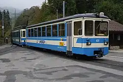 Steuerwagen Bt 431 im Abzweigbahnhof Les Planches