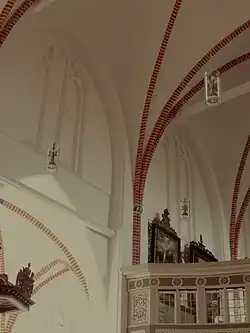 Südseite der Nonnenempore, blinde Obergaden