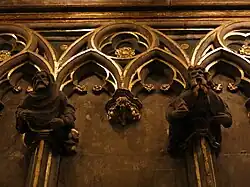 Seitliche Chorwand mit Köpfen alttestamentlicher Propheten (Jordi de Déu)