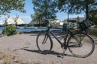 Tunturi-Fahrrad im Hafen von Helsinki