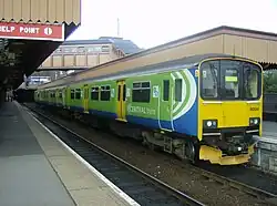 Sprinter der Baureihe 150 im Bahnhof Birmingham Moor Street