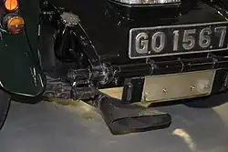 8 Litre Tourer (1931), Auspuffende