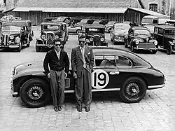 George Abecassis (links) 1950 in Le Mans