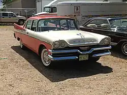 1957 Coronet Limousine 4-türig