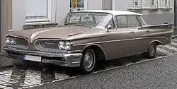 1959 Pontiac Catalina Vista Hardtop-Limousine