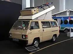 L300 mit Aufstelldach