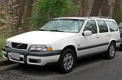 Volvo V70 Cross Country (1997–2000)