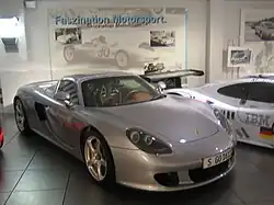 Der 450&nbsp;kW (612&nbsp;PS) leistende Carrera GT (2003)