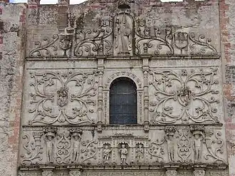 Fassadendekor der Konventskirche