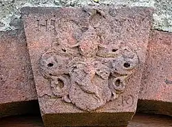 Wappen derer von Wallwitz an der Dorfkirche Schweikershain