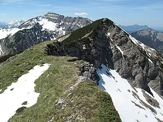 Stierjoch von Osten, dahinter Schafreuter
