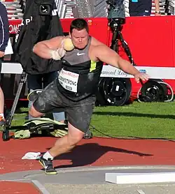 Der Vizeweltmeister von 2011 und Olympiadritte von 2012 Dylan Armstrong errang diesmal&nbsp;Bronze