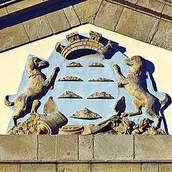 Wappen am Hospital Civil seit 2018 Museo de la Naturaleza y Arqueología Santa Cruz de Tenerife
