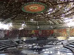 Auditorium mit Mosaiken