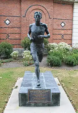 Statue of Jack Lovelock