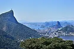 Blick auf den Corcovado und den Pão de Açúcar