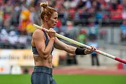 Carolin Hingst Rang neun mit 4,45&nbsp;m