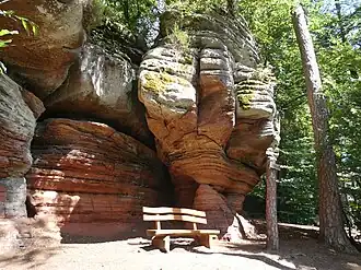 Schillerwand an der Nordseite des Berges