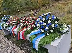 Kranzniederlegung zum 80. Jahrestag der Abfahrt des ersten Deportationszuges