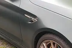 BMW M5 CS, seitlicher Luftauslass