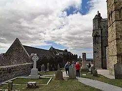 Wohngebäude und Gräber im Süden der Anlage