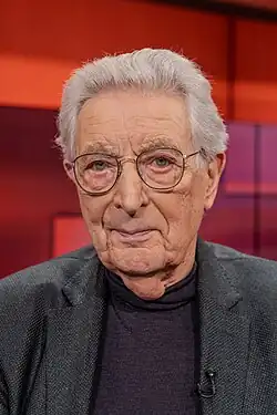 Porträtfoto von Gerhart Baum aus dem Jahr 2023