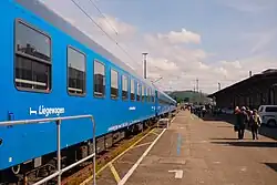 Liegewagen des BTE AutoReiseZuges im neuen Design der RDC Deutschland Gruppe am ARZ Terminal in Lörrach (2023)