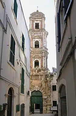 Der Campanile, der Torturm des Klosters