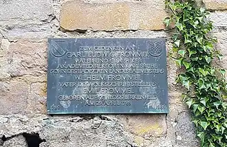 Die Gedenktafel für Carl Ludwig Frommel am Aussichtsturm