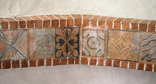 Malerei am Gurtbogen