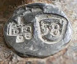 Gewichtsstück aus Eisen mit Plombe und Punze