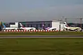 4 Airbus A380 auf dem Vorfeld
