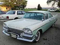 1958 Coronet Limousine 4-türig