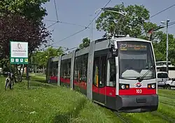 Kurzer ULF (Type A1) der zweiten Generation in Wien