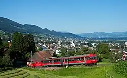 BDeh 4/4-Pendelzug oberhalb Altstätten