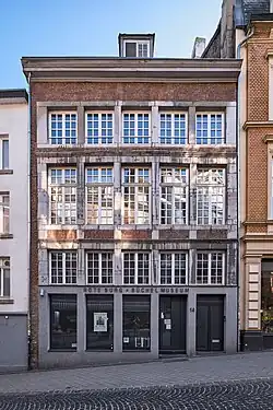 Steinfachwerk-Fassade im gebundenen System (1671/21; Aachen, Rote Burg, Büchel 14)