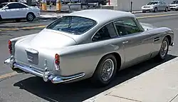 Aston Martin DB5 Heckansicht