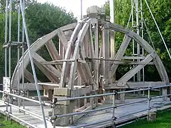 Baugerüst aus der Zeit der Rekonstruktion