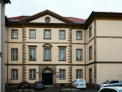 Westfassade zum Wirtschaftshof (2023)